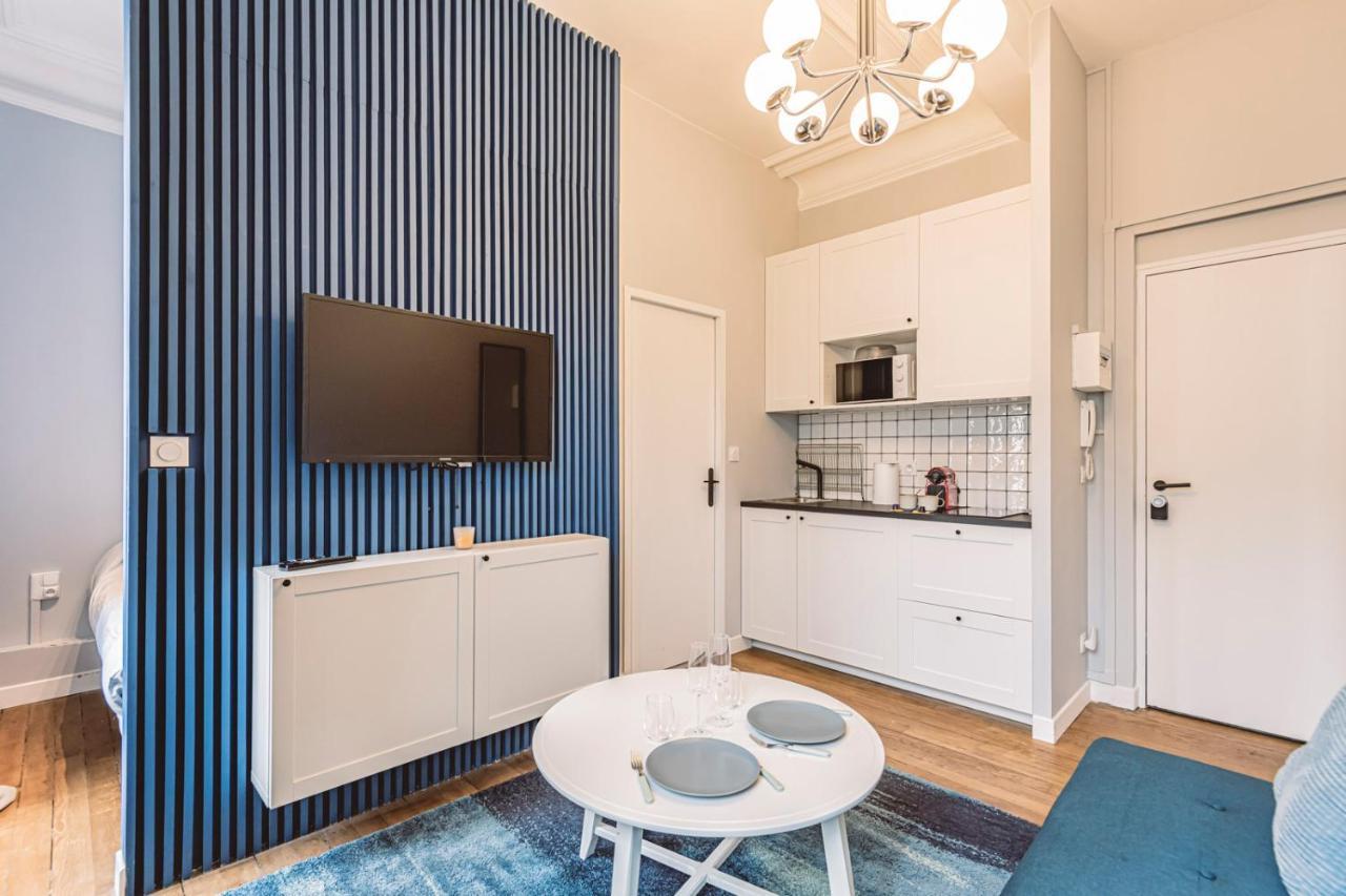 Le Mediterraneen, Face A La Cathedrale - 2D Apartment Reims Exterior foto